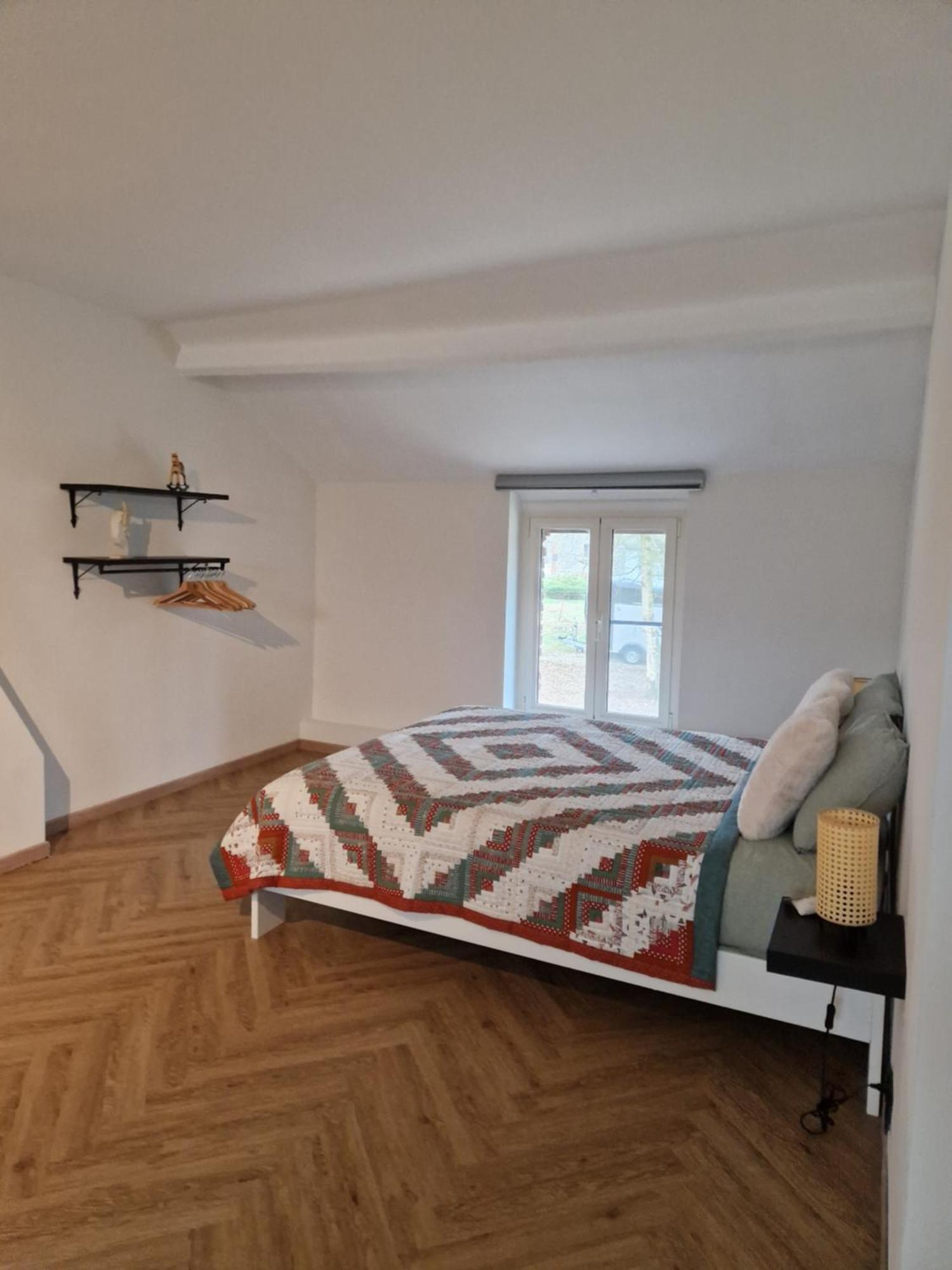 Habitat Bed and Breakfast Momignies Eksteriør billede